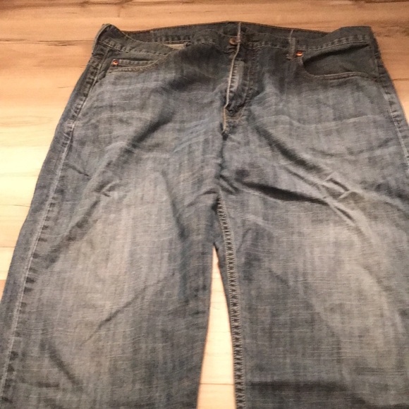 Men Levi’s  569 Jeans . Size 36x36. Good Condition - Picture 9 of 11